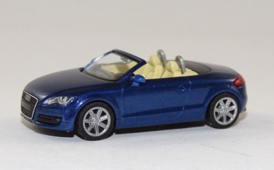 Wiking 1344032 Audi TT Roadster, Metallicblau, H0